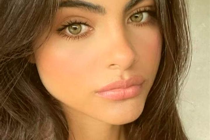 Mia, 36, a red grey-eyed indian companion based in Peine. Offering Tantra, Travel Companion, Prostate Massage, Fetish. Available for incall and outcall, day ...