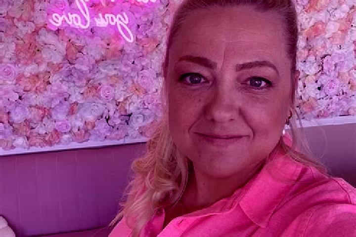 Mia, 36 — Escort in Marxen, Germany