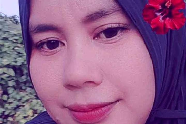 Mia, 36 — Escort in Masamba, Indonesia