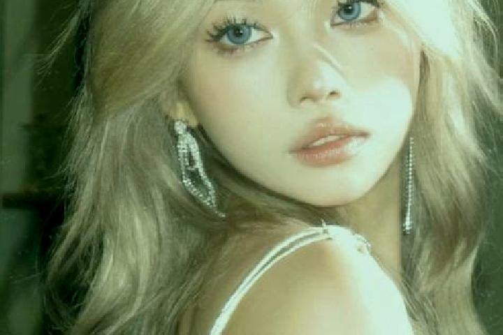 Mia, 37, a blonde blue-eyed asian companion based in Piatnica. Offering Deep French Kissing, Dinner Date, Girlfriend Experience. Available for incall and out...