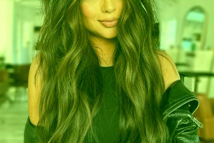 Mia, 37, a brunette dark-eyed caucasian companion based in Brunssum. Offering Fetish, Travel Companion, Striptease. Available for incall and outcall, overnig...