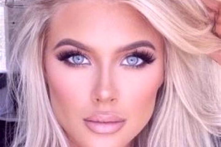 Mia, 37, a platinum blonde blue-eyed caribbean companion based in Rucareni. Offering Domination, Duos, A-Level, Striptease, GFE. Available for incall and out...