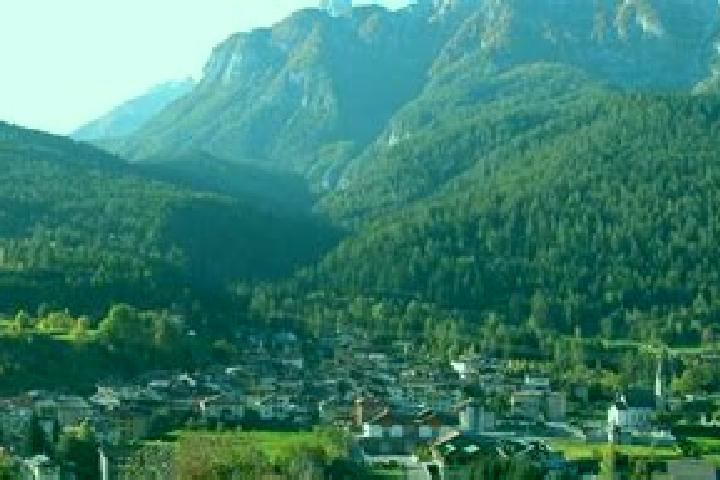 Mia, 37 — Escort in Dimaro-Folgarida, Italy