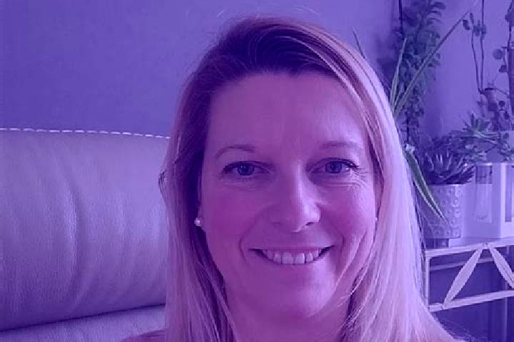 Mia, 37 — Escort in Fournes-en-Weppes, France