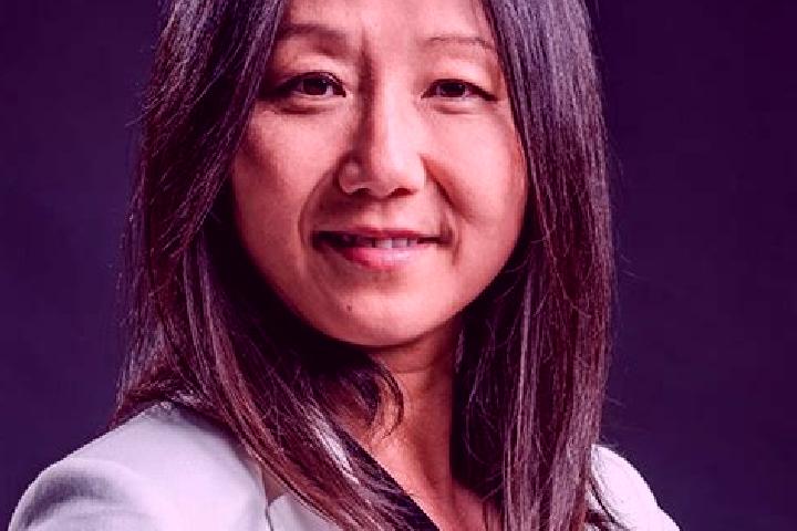 Mia, 37 — Escort in Zhen an, China
