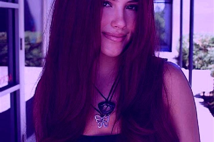 Mia, 38, a auburn brown-eyed indian companion based in Goli-Kpangbassou. Offering Dinner Date, Deep French Kissing, Couples, Party Girl, 69. Available for in...