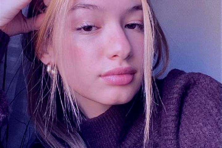 Mia, 38, a blonde brown-eyed caucasian companion based in Leksula. Offering Overnight, Couples, 69. Available for incall and outcall, overnight bookings avai...