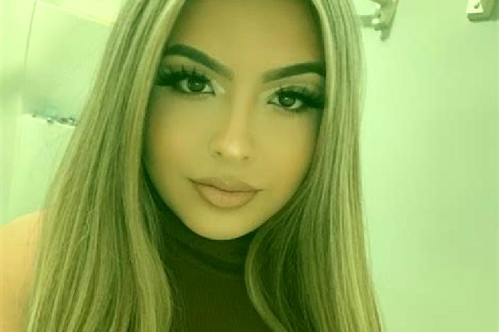 Mia, 38, a blonde brown-eyed latina companion based in Galfingue. Offering BDSM, CIM, Duos. Available for incall and outcall, overnight bookings available.