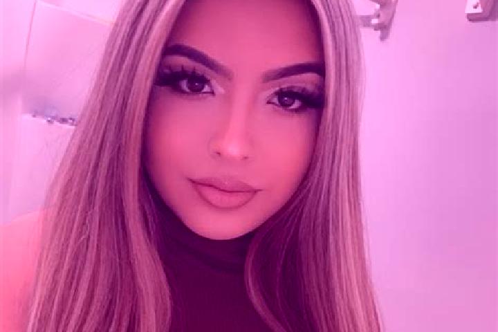 Mia, 38, a blonde brown-eyed latina companion based in La Gaude. Offering Girlfriend Experience, Overnight, Fetish. Available for incall and outcall, day and...