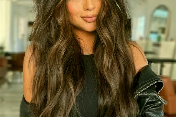 Mia, 38, a brunette dark-eyed asian companion based in Qipan. Offering Couples, Deep French Kissing, Roleplay. Available for incall and outcall, day and even...