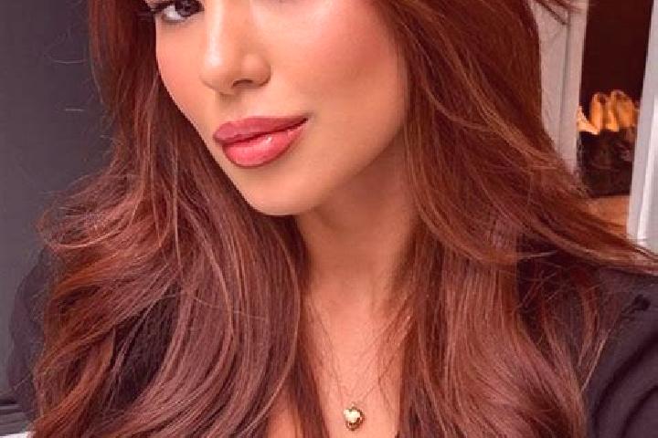 Mia, 38, a chestnut brown-eyed asian companion based in Nueva Luz. Offering Deep French Kissing, Erotic Massage, OWO, Fetish. Available for incall and outcal...