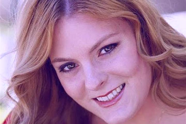 Mia, 38, a dark blonde dark-eyed middle eastern companion based in Rodd Point. Offering Party Girl, GFE, Domination. Available for incall and outcall, day an...