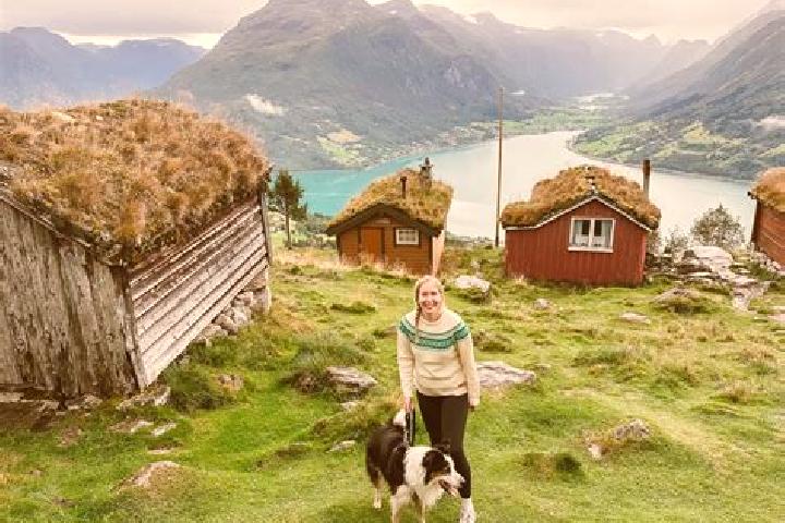 Mia, 38 — Escort in Beisfjord, Norway