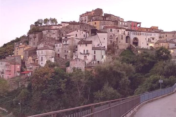 Mia, 38 — Escort in Montemurro, Italy