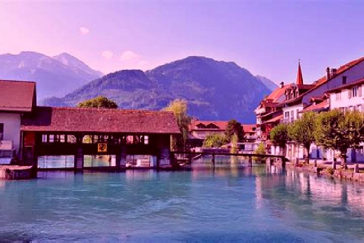 Mia, 38 — Escort in Unterseen, Switzerland