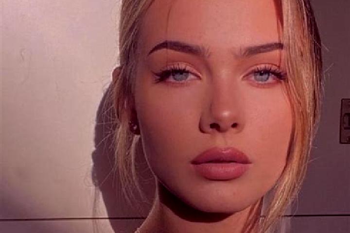 Mia, 39, a blonde dark-eyed european companion based in Tilloy-lez-Cambrai. Offering Deep French Kissing, Prostate Massage, Dinner Date. Available for incall...