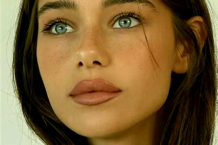 Mia, 39, a brunette brown-eyed european companion based in Castel San Niccolo. Offering Massage, CIM, Duos, Fetish. Available for incall and outcall, overnig...