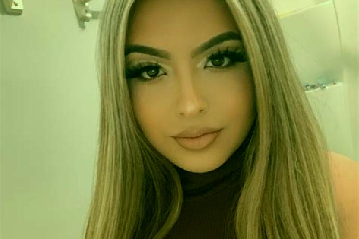 Mia, 39, a red blue-eyed mixed companion based in Sijunjung. Offering CIM, Deep French Kissing, 69, Travel Companion. Available for incall and outcall, overn...