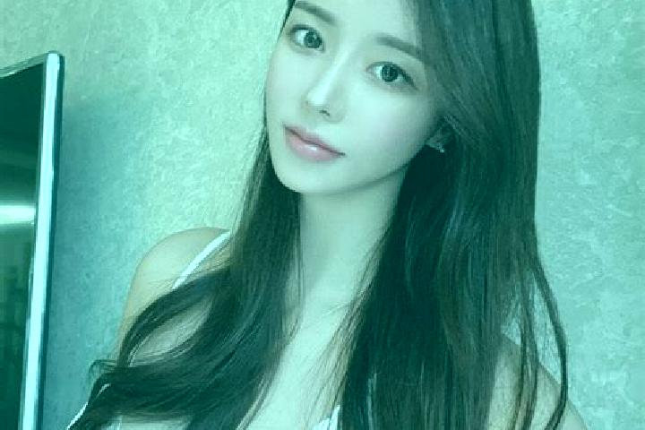 Mia, 39 — Escort in Jiecun, China