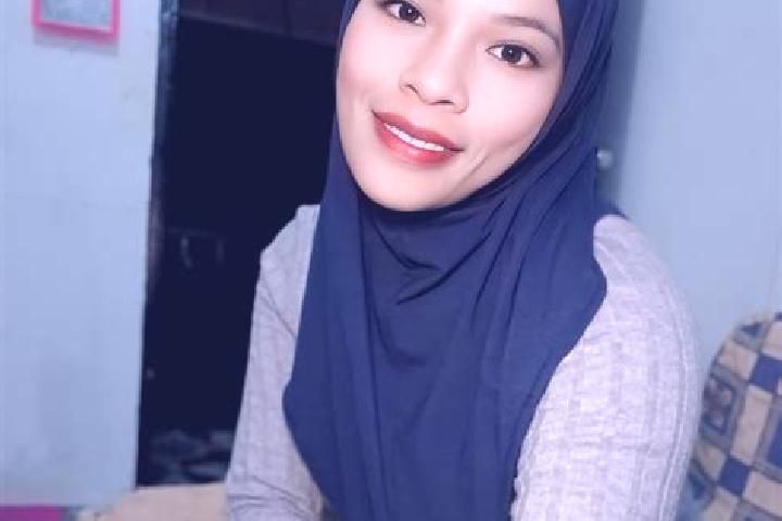 Mia, 39 — Escort in Rantau, Indonesia