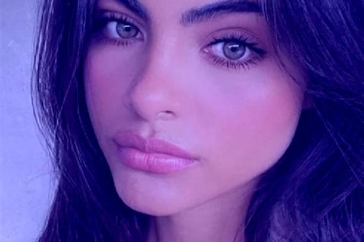 Mila, 20, a black hazel-eyed middle eastern companion based in Le Montet. Offering Couples, Striptease, Fetish, Overnight. Available for incall and outcall, ...