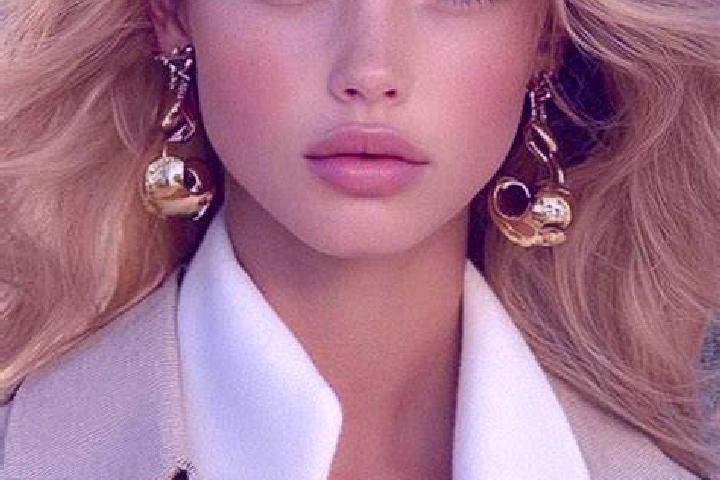 Mila, 20, a blonde amber-eyed indian companion based in Loevgaerdet. Offering Duos, Tantra, GFE, OWO, CIM. Available for incall and outcall, overnight bookin...