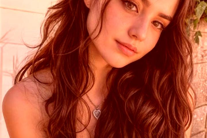 Mila, 20, a brunette hazel-eyed asian companion based in Agios Tychon. Offering Roleplay, A-Level, Domination, Tantra, Deep French Kissing. Available for inc...