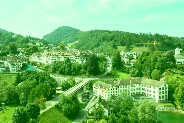 Mila, 20 — Escort in Mogelsberg, Switzerland