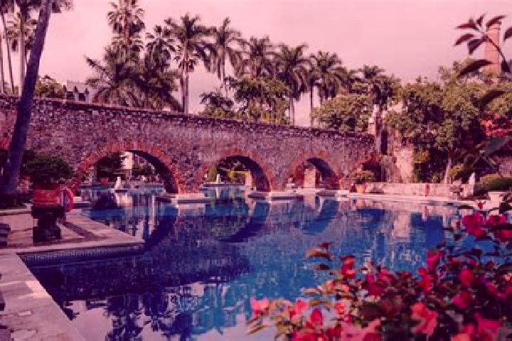 Mila, 20 — Escort in San Jose Acoculco, Mexico