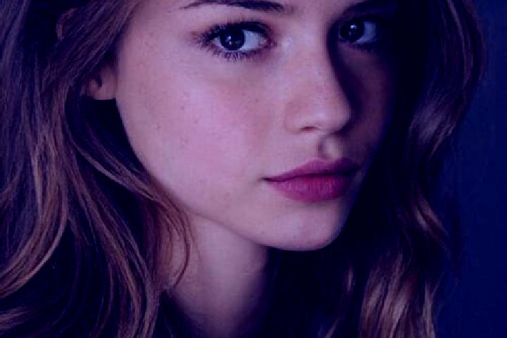 Mila, 21, a auburn hazel-eyed mediterranean companion based in Pasolapida. Offering Striptease, A-Level, Roleplay. Available for incall and outcall, day and ...