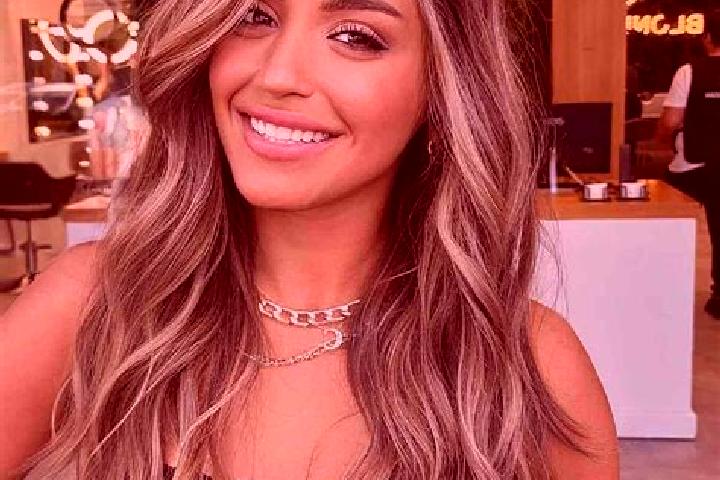 Mila, 21, a dark blonde dark-eyed mixed companion based in Shahedian. Offering A-Level, Party Girl, GFE. Available for incall and outcall, day and evening da...