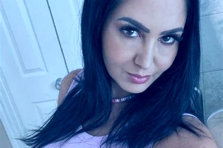 Mila, 21, a red brown-eyed mixed companion based in Santa Rosa. Offering BDSM, Overnight, A-Level, Deep French Kissing. Available for incall and outcall, ove...