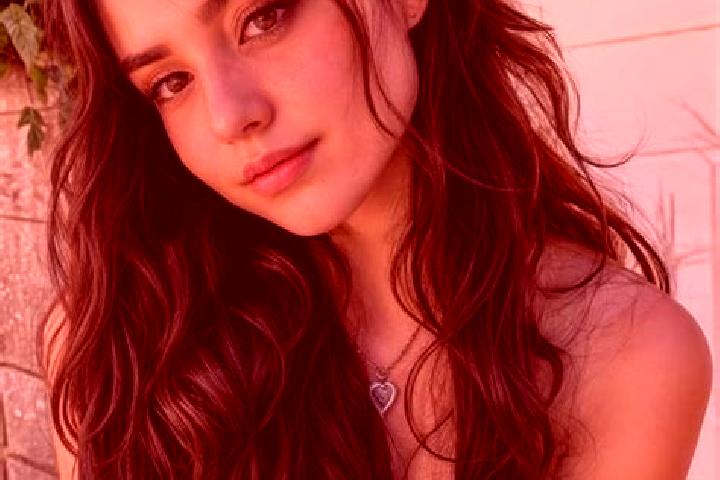 Mila, 21, a red hazel-eyed middle eastern companion based in Methven. Offering CIM, Roleplay, BDSM, Girlfriend Experience, A-Level. Available for incall and ...