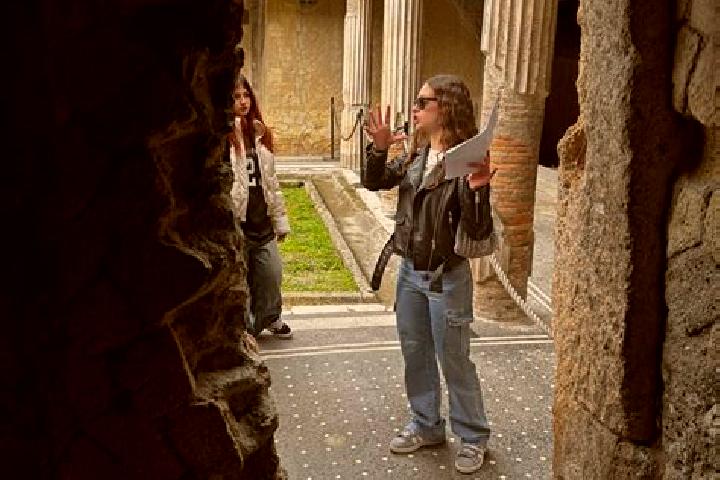 Mila, 21 — Escort in Herculaneum, United States