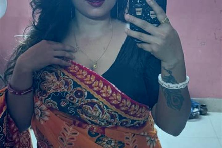 Mila, 21 — Escort in Kharagpur, India
