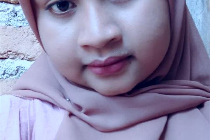 Mila, 21 — Escort in Krajan Satu Kembang, Indonesia