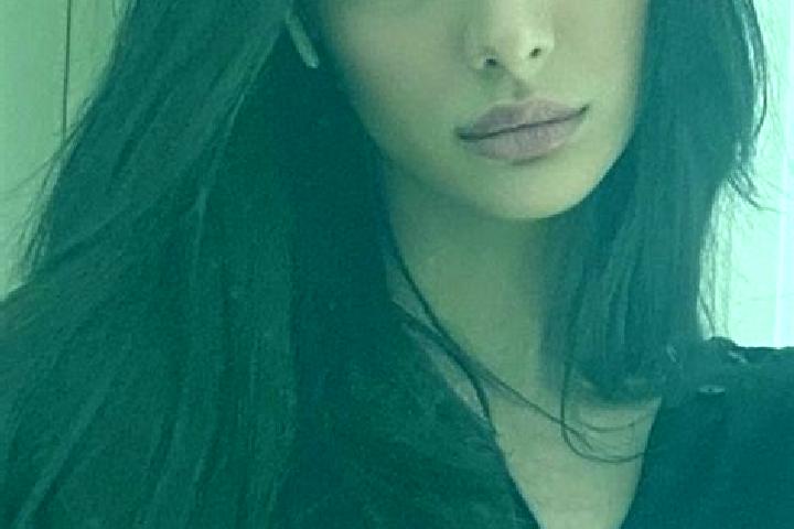 Mila, 22, a black dark-eyed middle eastern companion based in Francheval. Offering Striptease, Dinner Date, Girlfriend Experience, Couples. Available for inc...