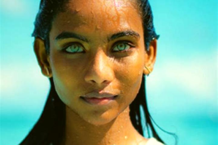Mila, 22, a chestnut blue-eyed indian companion based in Fontechiari. Offering Couples, Duos, Tantra. Available for incall and outcall, day and evening dates.