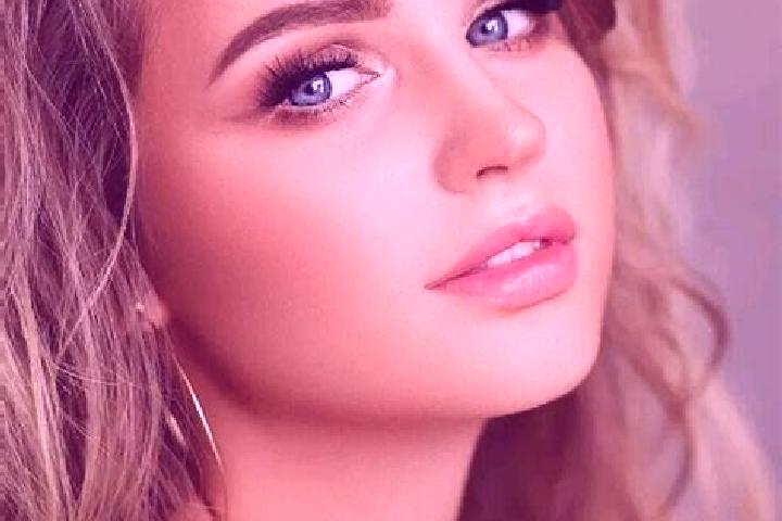 Mila, 22, a dark blonde blue-eyed european companion based in Dos Rios. Offering Massage, Girlfriend Experience, Couples, Party Girl. Available for incall an...