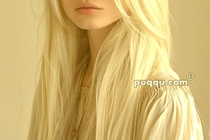Mila, 22, a platinum blonde blue-eyed european companion based in Chenchang. Offering CIM, OWO, Duos. Available for incall and outcall, day and evening dates.