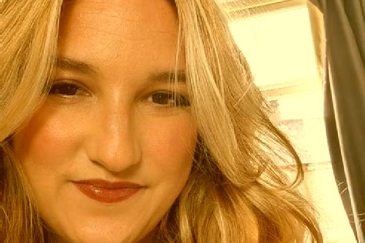 Mila, 22 — Escort in Darwen, United Kingdom