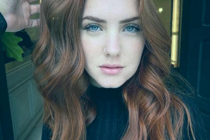 Mila, 23, a auburn blue-eyed middle eastern companion based in Corvino San Quirico. Offering A-Level, Domination, Deep French Kissing, Party Girl. Available ...