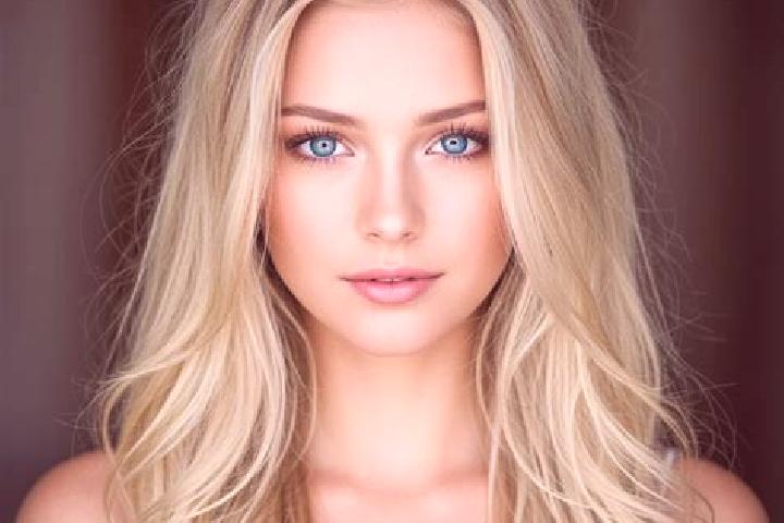 Mila, 23, a blonde brown-eyed mixed companion based in Detchino. Offering Roleplay, Couples, BDSM. Available for incall and outcall, overnight bookings avail...