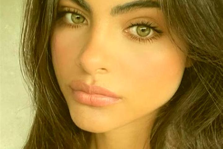 Mila, 23, a brunette green-eyed caucasian companion based in Rushden. Offering Prostate Massage, Domination, Deep French Kissing. Available for incall and ou...