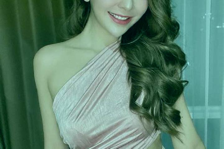 Mila, 23 — Escort in Kuala Bhee, Indonesia