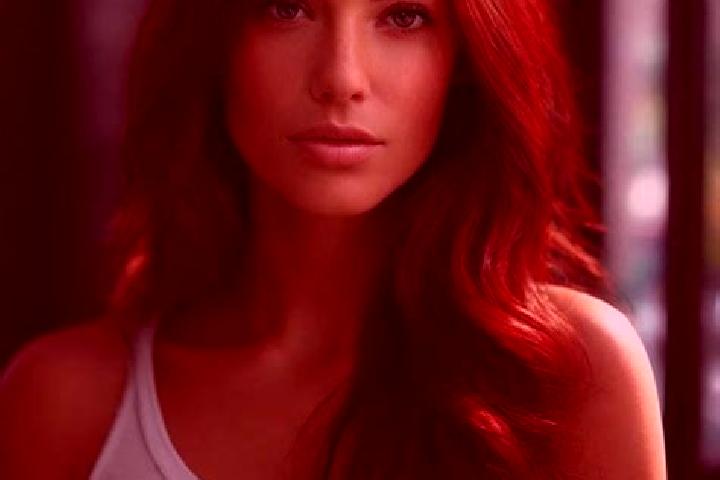 Mila, 24, a auburn hazel-eyed slavic companion based in West Bay. Offering Duos, GFE, Couples. Available for incall and outcall, day and evening dates.