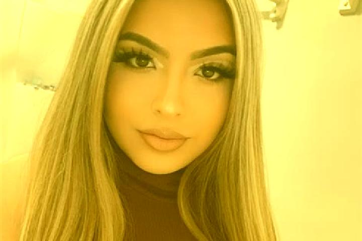 Mila, 24, a blonde hazel-eyed latina companion based in Agua Caliente de los Monzon. Offering Girlfriend Experience, Prostate Massage, Domination. Available ...