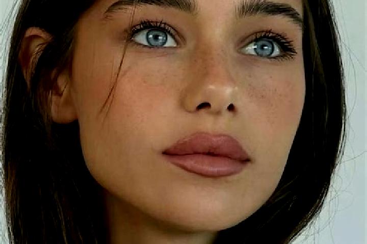 Mila, 24, a brunette brown-eyed slavic companion based in Israelandia. Offering Tantra, Erotic Massage, Dinner Date. Available for incall and outcall, day an...