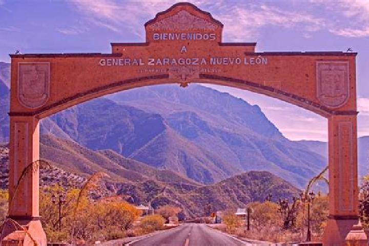 Mila, 24 — Escort in El Salto de Espejo, Mexico