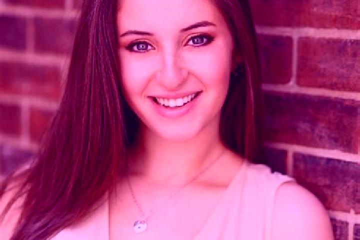 Mila, 24 — Escort in Glencoe, United States